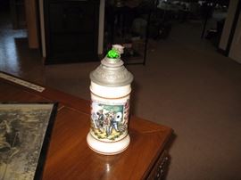 Stein has a lithophane inside 