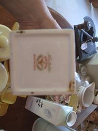 Noritake oriental vase label 