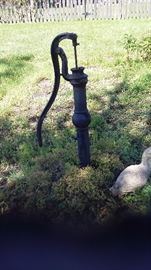 Vintage/Antique hand water pump