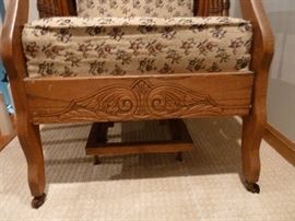 Antique Morris chair reclining/recliner
