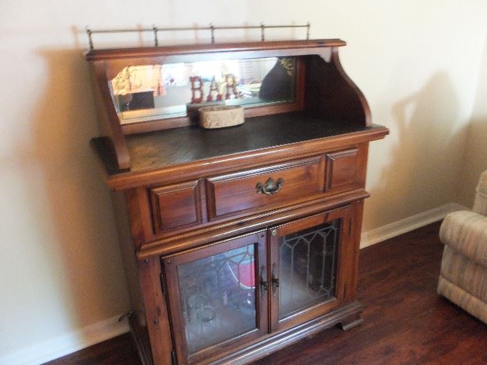 Thomasville wood bar with lower storage cabinet