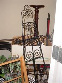 more of the large metal easels and other