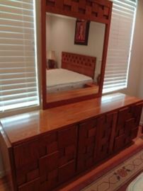 thumbnail Resized dresser with mirror resized