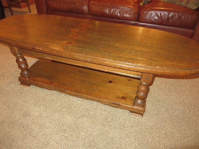 OVAL COFFEE TABLE WITH LOWER SHELF
ETHAN ALLEN