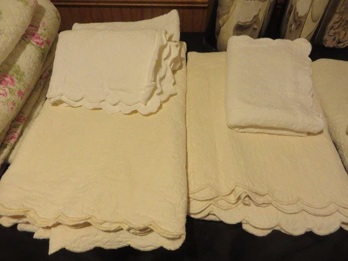WHITE MATISSE QUEEN BEDSPREAD WITH MATCHING SHAMS
WHITE MATISSE TWIN BEDSPREAD WITH MATCHING SHAM
