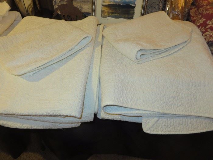 WHITE MATISSE TWIN BEDSPREADS WITH MATCHING SHAMS
