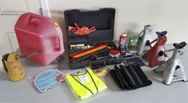 DCK068 Automotive Lot - Emergency Kit, Jacks, Gasoline Jug & More