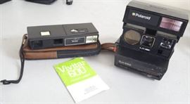 DCK107 Vintage Polaroid Sun 660 & Vivitar 600 Cameras