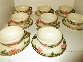 USA Desert Rose cups/saucers