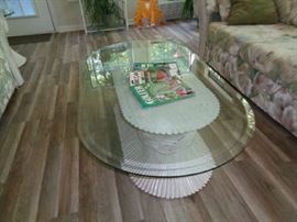 end table & matching coffee table