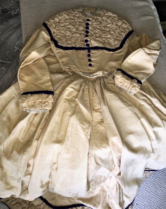 Circa 1865 Beautiful original 2 piece Walking Dress must have been stored and sealed , A must see all the details and the work......WOW !!!    Civil War Era  