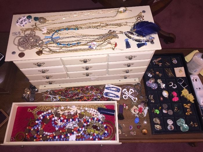 Tons of costume jewelry!