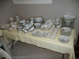 CHINA SETS