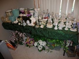 DECOR & PRECIOUS MOMENTS