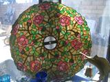 STAINED GLASS LAMP SHADES