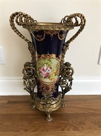 Many Porcelains and Ceramics