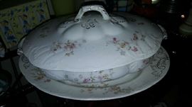 serving dish and plate