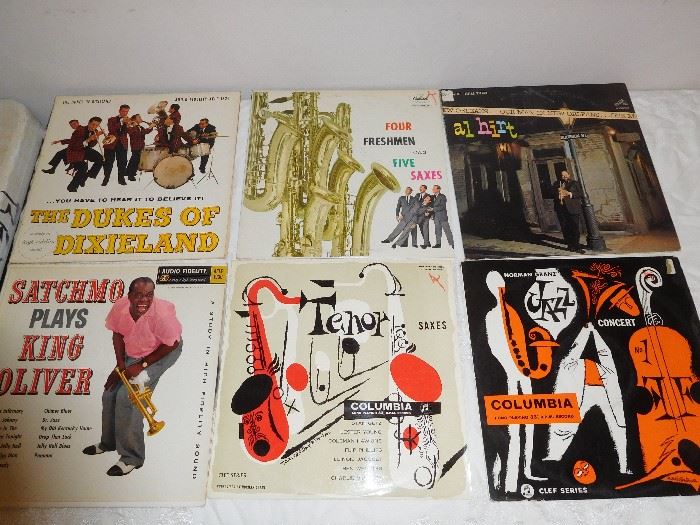 Hundreds of albums... a lot of Jazz & Blues and also old school country and interesting international music
