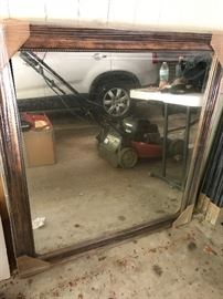 Six (6) 36" x 36" framed mirrors there are also several more of various
dimensions that are available