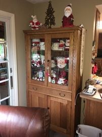 Lots of Santas and fun Christmas decor in this sale
