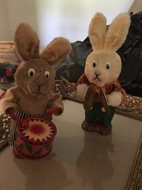 vintage wind up Easter toys..They both work too!