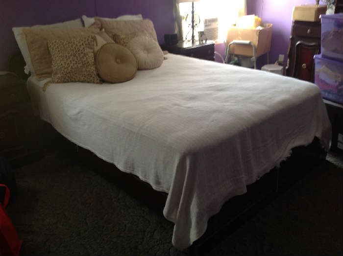 Bed - (bedding / pillows NOT included) $ 180.00