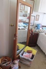 long standing mirror