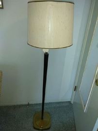 fmodfloor lamp