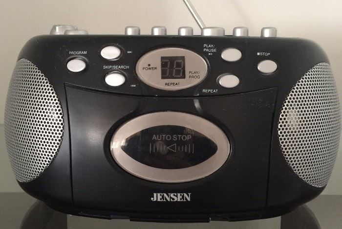 Jensen CD Player