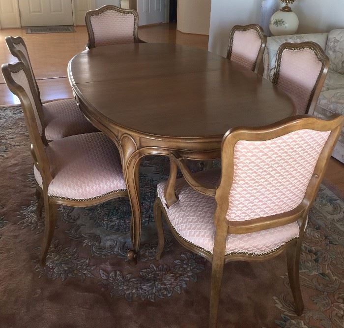 Vintage Drexel French Pecan Dining Table 6' + 3 leaves, 2 Arm Chairs/4 Side Chairs, Matching Hutch,  Rug: Vintage 9' by 12' "Cameo"-China 


