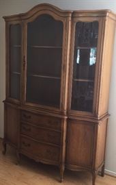 Vintage Drexel French Pecan Dining Table 6' + 3 leaves, 2 Arm Chairs and 6 Side Chairs, Matching Hutch 
