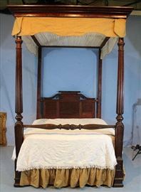 114 - Very early Federal mahogany full tester bed, true orig. from Riverview Mansion, ca. 1850 in Columbus, MS, 9 ft. 1 in. T, 76 in. L, 62 in. W.