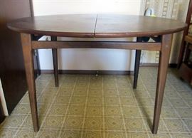 Dux Furniture Scandinavian #57 table