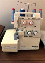 Brother 934D Homelock Serger