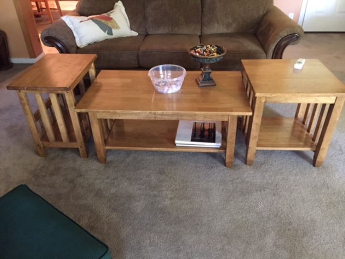 coffee table & 2 end tables