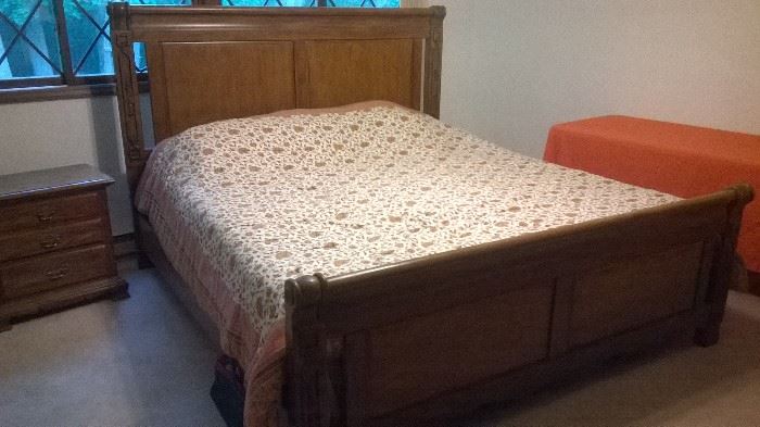 Stunning King Size Bed sold separately with memory foam mattress Carved Headboard & Footboard 