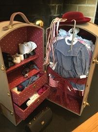 The most amazing American Girl Trunk full o clothes and accessories