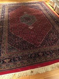 Beautiful colors! Not overwhelmingly large! Yay!