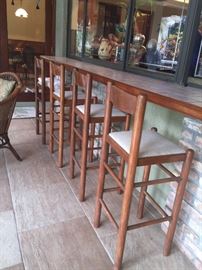 4 wooden bar stools 