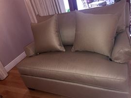 Almost New Ethan Allen Loveseat/Sleeper Sofa