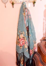 Women's Scarves