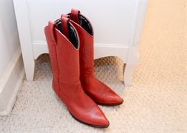 Women's Shoes & Boots