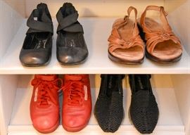 Women's Shoes & Boots