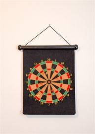 Magnetic Fabric Dartboard