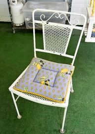 Iron Patio / Porch Dining Table & Chairs (Particle Board Top) 