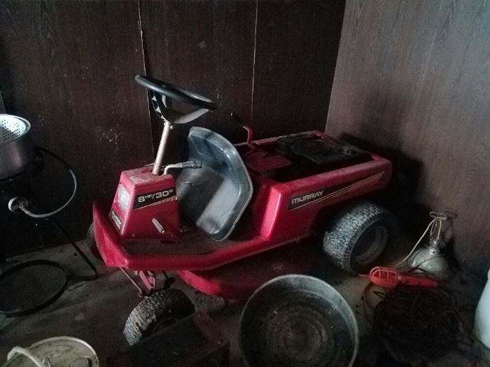 GENE ENGEMANN ESTATE AUCTION in Dutzow, MO starts on 6/17/2017