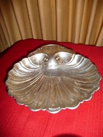 LARGE STERLING PLATTER