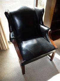 LEATHER CHAIR