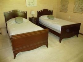 WOOD TWIN BEDS