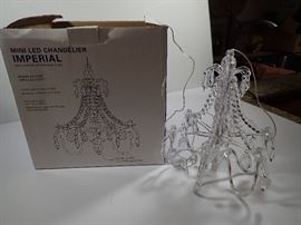 MINI CHANDELIER